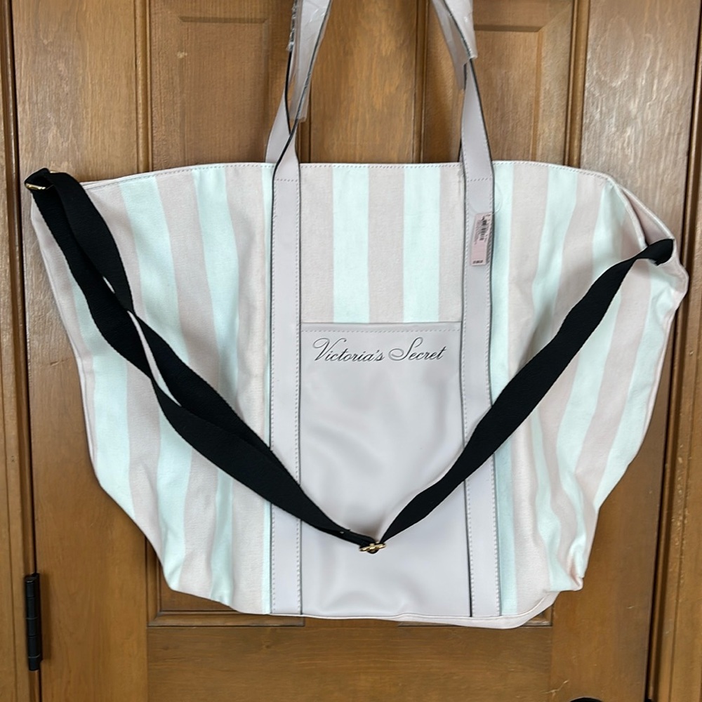 Brand new VS tote bag